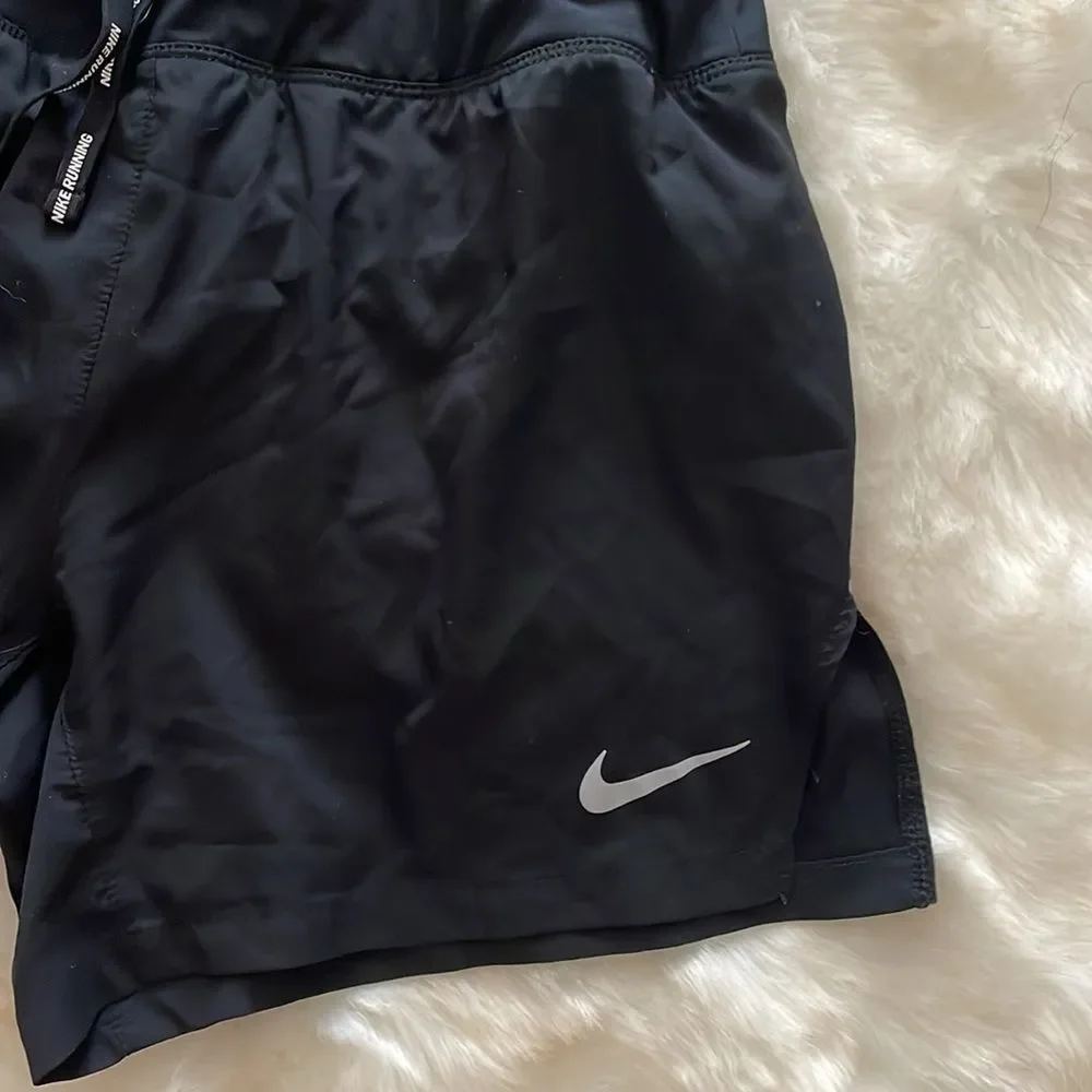 Nike Womens Black White Flex Dri Fit Shorts Size Small S pocket Quick Dry Long